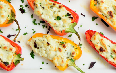LCHF polnjena paprika s sirom LCHF polnjena paprika s sirom